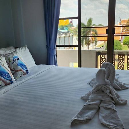 Loy Manee House Bed & Breakfast Phra Nakhon Si Ayutthaya Luaran gambar