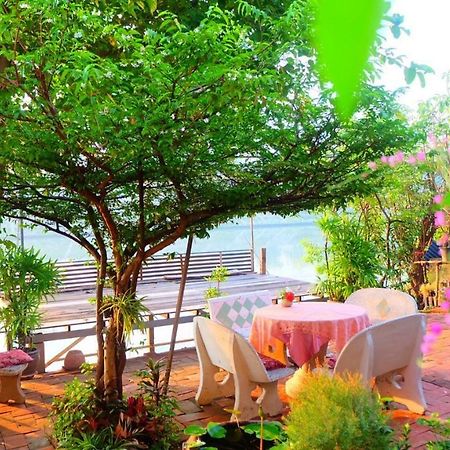 Loy Manee House Bed & Breakfast Phra Nakhon Si Ayutthaya Luaran gambar