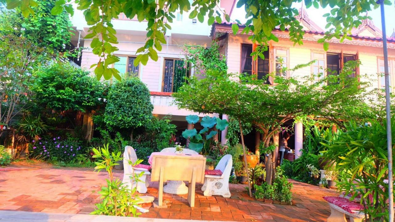 Loy Manee House Bed & Breakfast Phra Nakhon Si Ayutthaya Luaran gambar